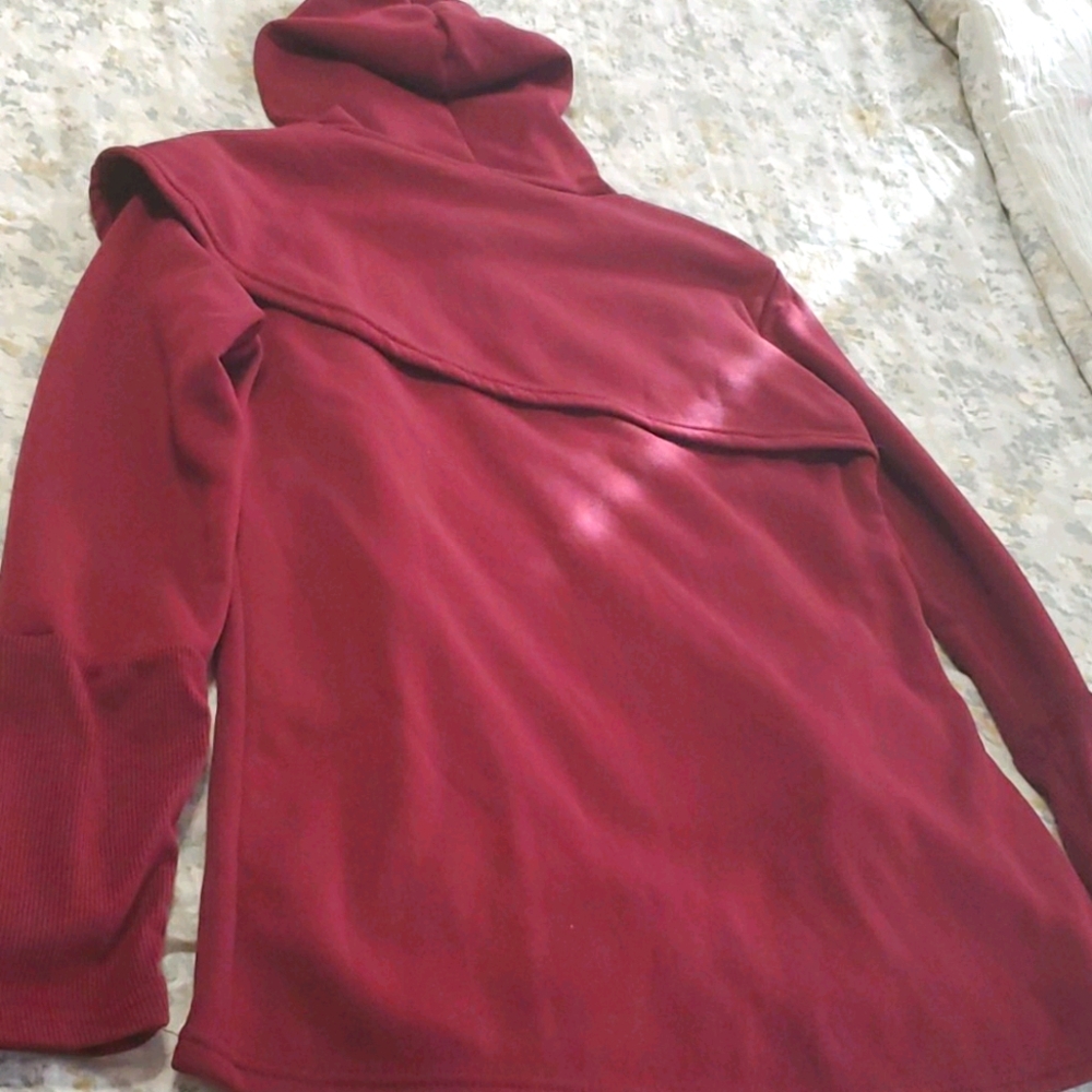 Sweater - Picture 2 of 3